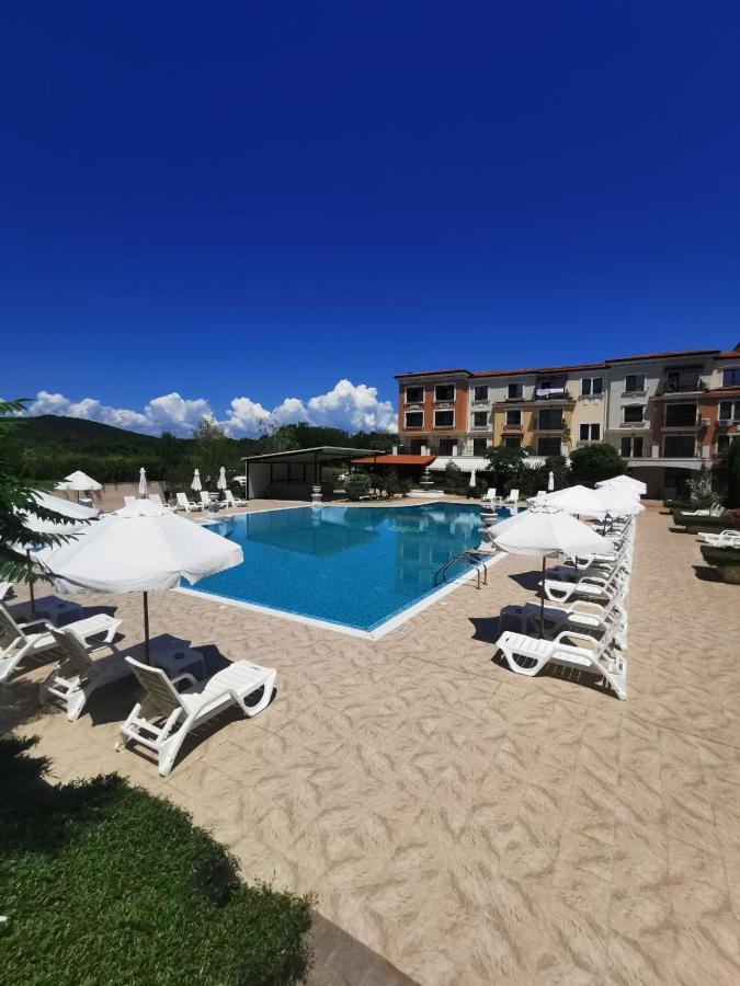 Lily Beach - Apartment 408A Süzebolu Dış mekan fotoğraf